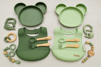 Set repas bébé personnalisé pour jumeaux avec prénoms Gabin et Valentin, comprenant assiettes panda, bavoirs, couverts gravés, anneaux et attaches-tétines.