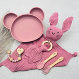 Coffret cadeau naissance rose personnalisé avec assiette panda, doudou lapin, anneau de dentition bois, attache tétine rose et couverts Manon gravés