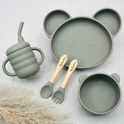 Coffret repas bébé mixte gris foncé avec prénom Valentin et Antoine, set repas panda silicone avec bol, tasse paille, couverts en bois personnalisés et attache tétine – cadeau bébé prénom gravé