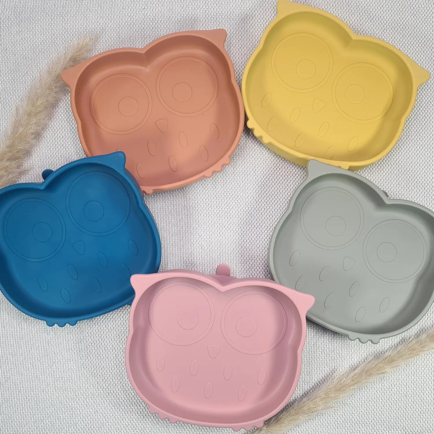 Assiette bébé en forme de hibou avec ventouse